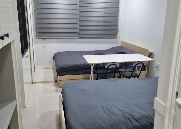 Valuestay 9a Aparthotel 3*